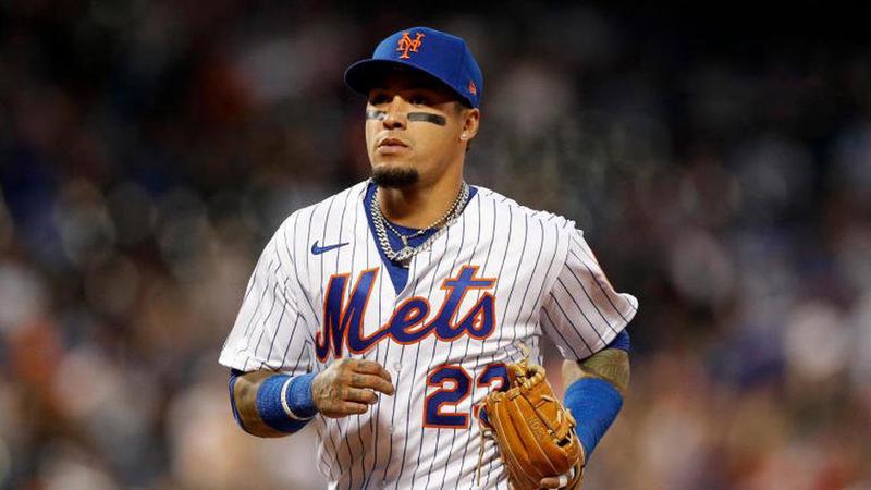 Javier Báez makes strong first impression at Citi Field, belts