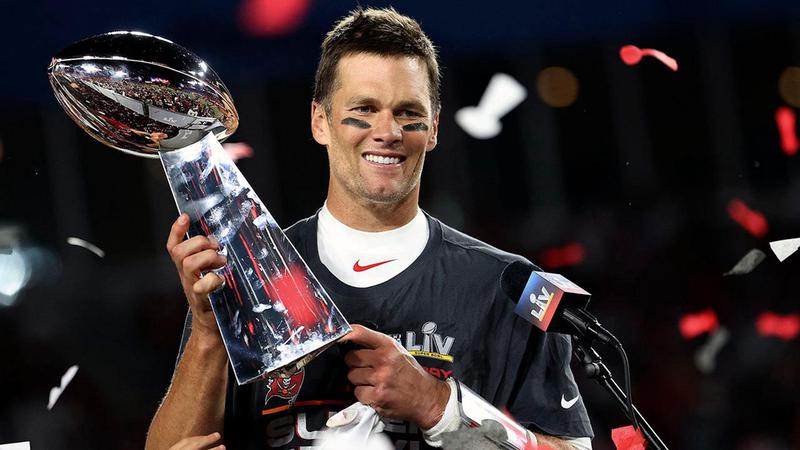 Bucs' Tom Brady likens himself to Wayne Gretzky, Michael Jordan after team  passed on him: 'A no-brainer'