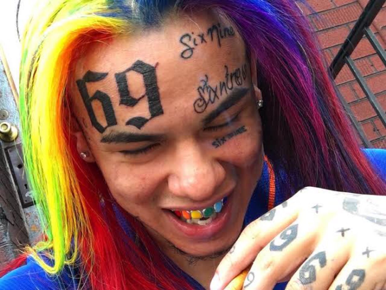 Is 6ix9ine Trying Too Hard To Stay Relevant By Attacking Blueface? 