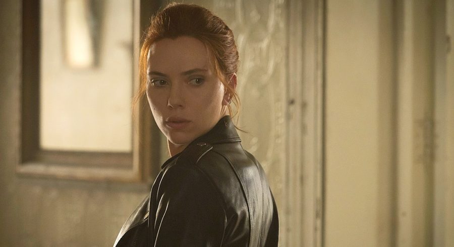 &apos;BuzzScreenReview: Catch All the Action in Black Widow