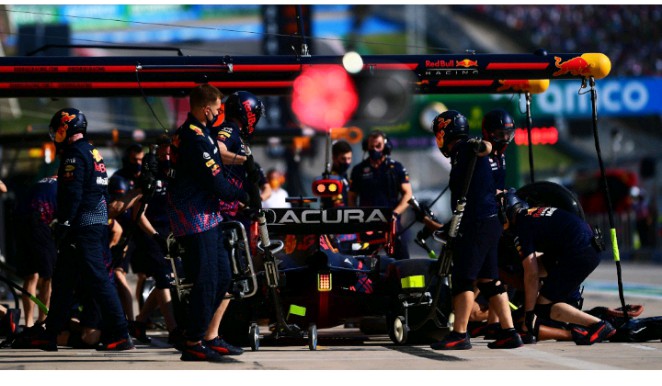 Brazil Grand Prix teams hit by late freight show
