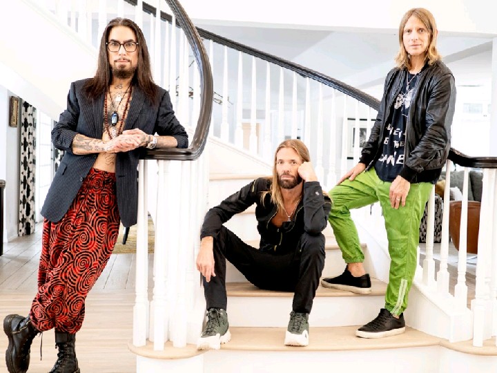 Taylor Hawkins, Dave Navarro, Chris Chaney Supergroup Unleash Two More Songs
