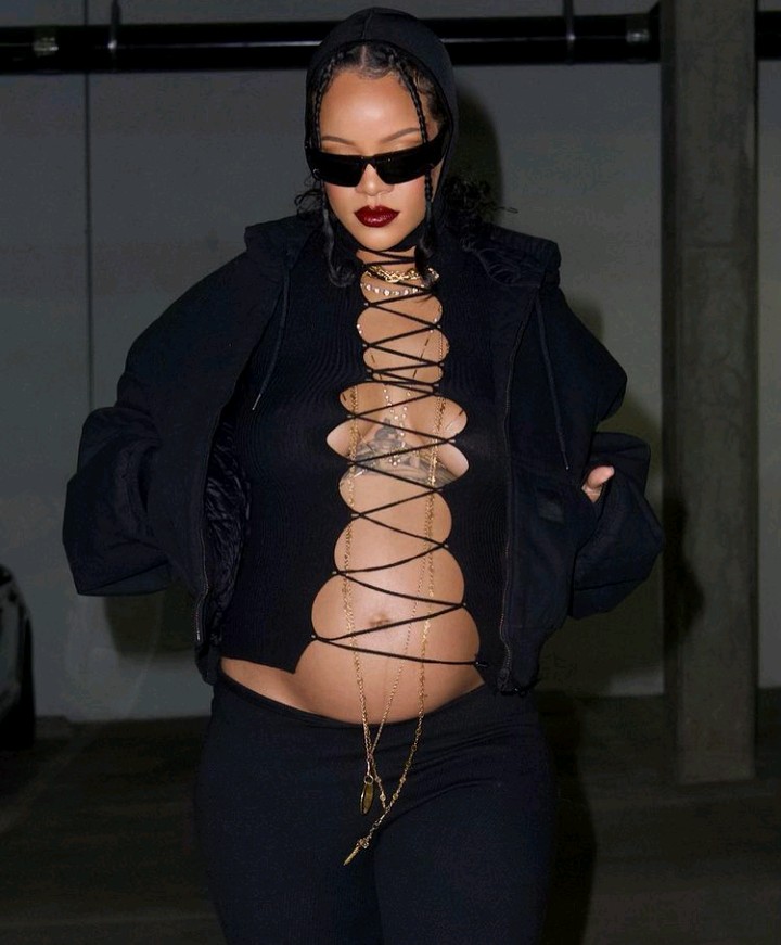 Pregnant Rihanna says she'll go 'psycho' if anyone messes with her baby