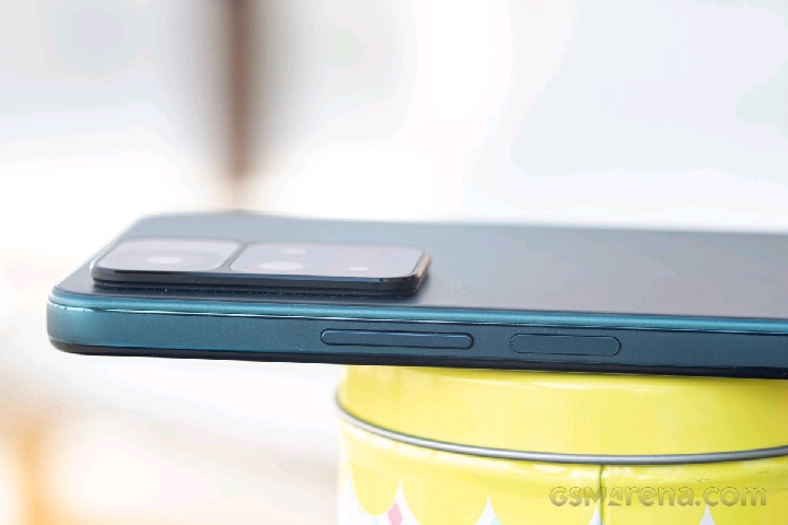 Xiaomi 11i HyperCharge / Redmi Note 11 Pro+ 5G review: Design, build quality, handling