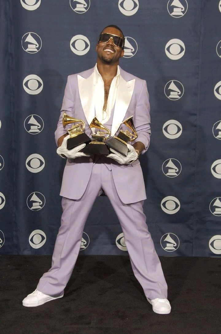 Check Out How Many Grammys Does Kanye Have In 2021 Boombuzz