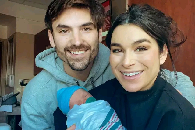 Ashley Iaconetti and Jared Haibon Share First Photos of Son Dawson: 'Feeling So Blessed'