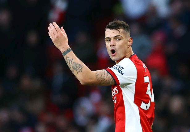 How do you feel about Granit Xhaka appearing to refuse the Arsenal armband?