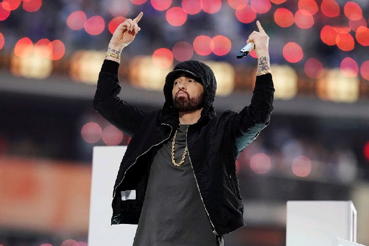 'Guess Who's Back!' Eminem Announces Greatest Hits Album Curtain Call 2