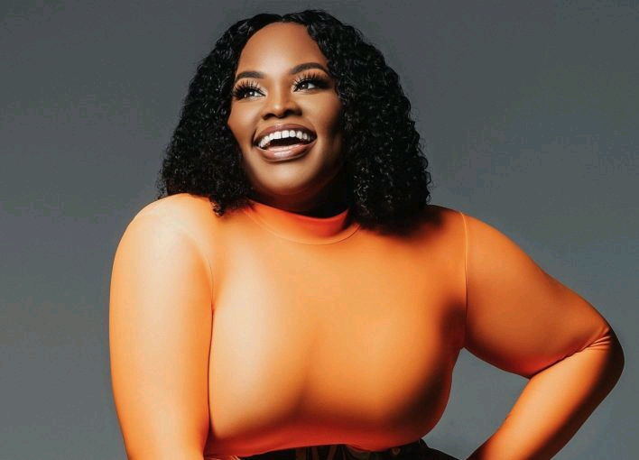 Tasha Cobbs Leonard Releases “The Moment” (Live) from HYMNS