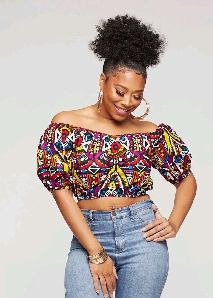 grad naturlig menneskemængde Ankara Crop Top With Jean Pants Styles Suitable For Hangout With Friends |  Boombuzz