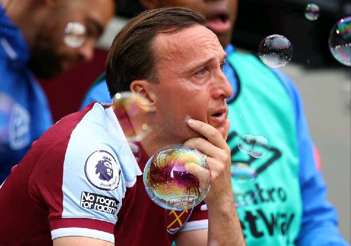 Pep Guardiola reveals what he said to tearful Mark Noble in embrace with retiring West Ham legend 