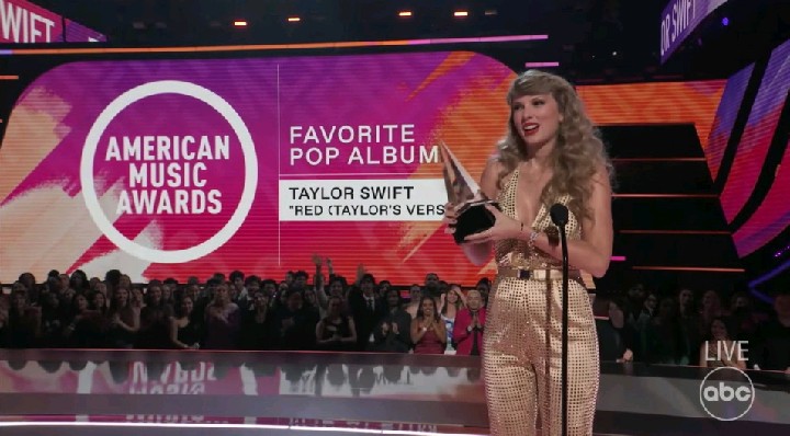 6 New Records Set By Winning Artist's At The 2022 AMAs