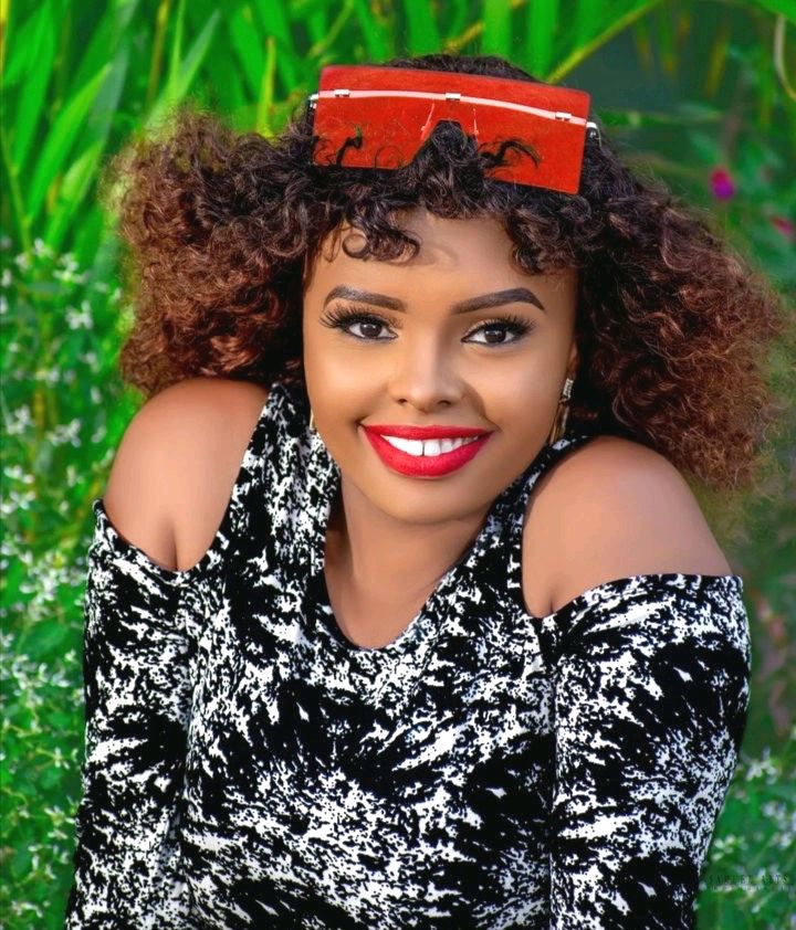 Kenyan Gospel Singer Zion Njeri Ushers In The Festive Season with A Celebratory Song"Merry Christmas