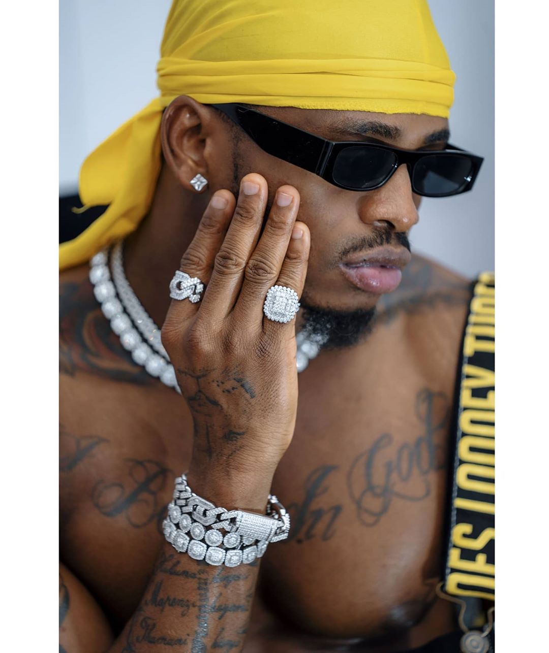 Diamond Platnumz Shows Off New Tattoo on His Neck | Boombuzz