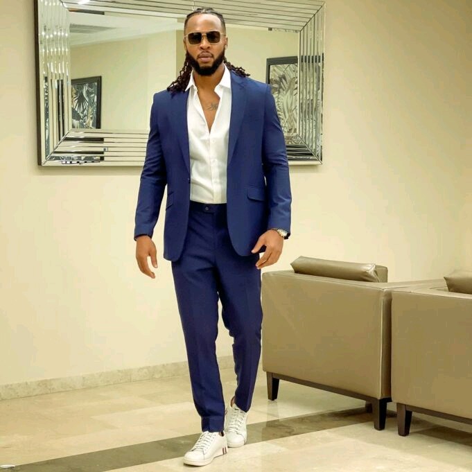 “Behind every satisfied woman, there’s always a tired man” – Singer, flavour