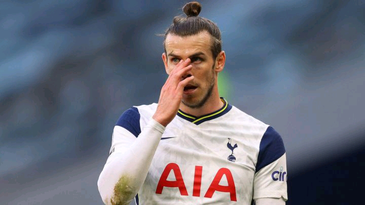 Gareth Bale - Good to get an hour under the belt 💪🏼 3