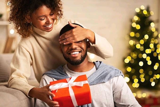 ♡ Check Out 6 Ways To Have Fun With Your Partner This Festive Season