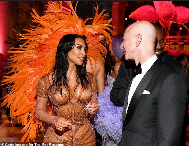 Kim Kardashian and Pete Davidson dine in luxury at  billionaire Jeff  Bezos' $175 million home