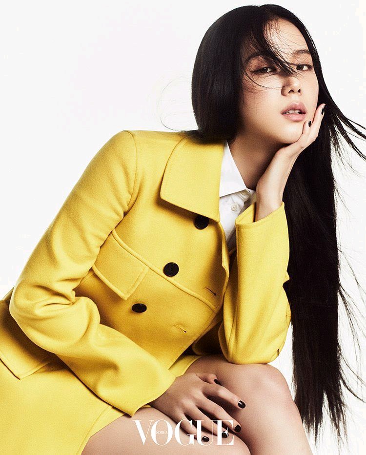 BLACKPINK’s Jisoo in Professional Models Vogue and Harper's Bazaar Editorials.