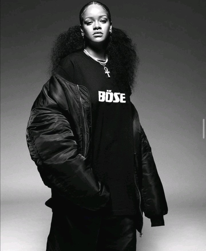 Rihanna’s Songs With Over Billion Views On YouTube: Which One Have You ...