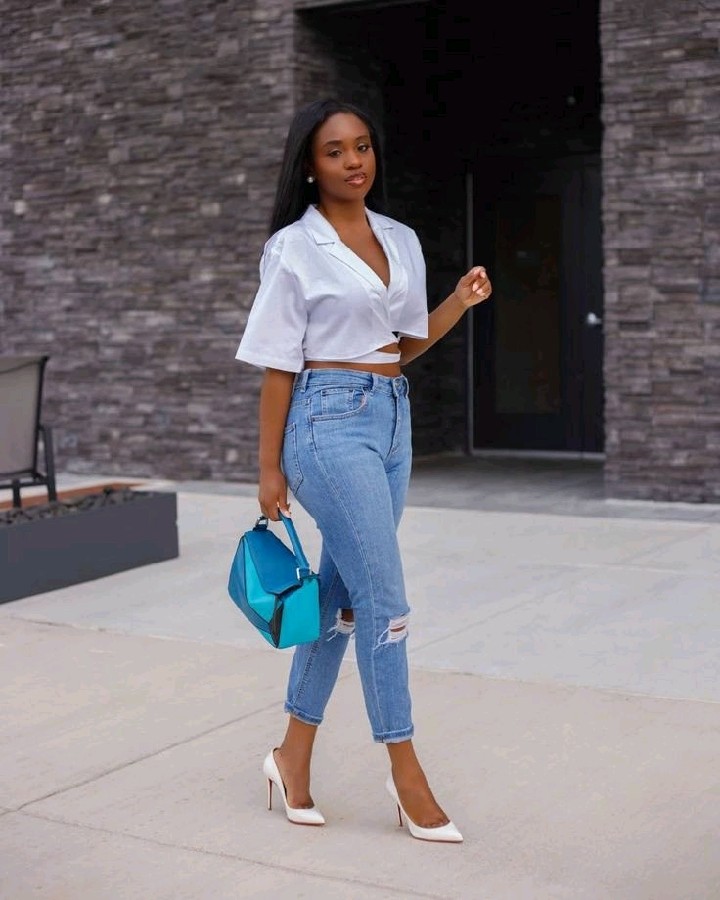 Stylish Jean Outfits You can Recreate this Month