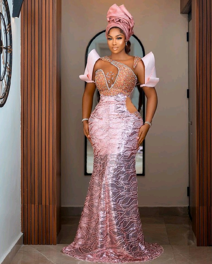 Latest aso ebi outlet lace gown styles 2019