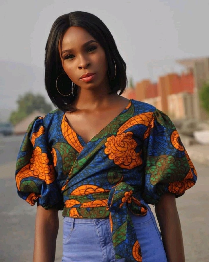 Different Beautiful Ankara Wrap Top Styles Every Lady Can Recreate