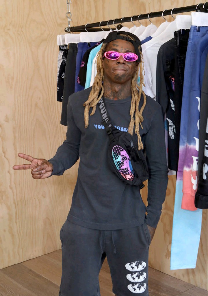 Lil Wayne Takes a Turn For the Murse