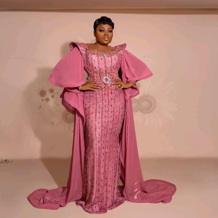 Beautiful Gown Styles for Dates and Birthday Celebrants - Stylish Naija