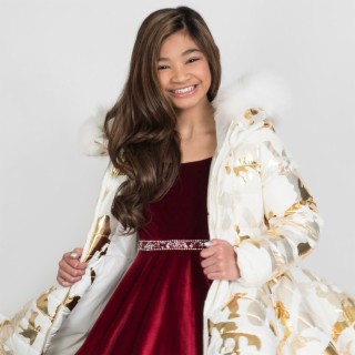Angelica Hale