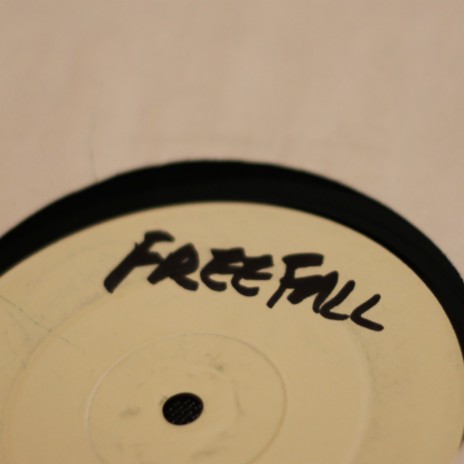 Freefall (Beatniqz Remix) | Boomplay Music