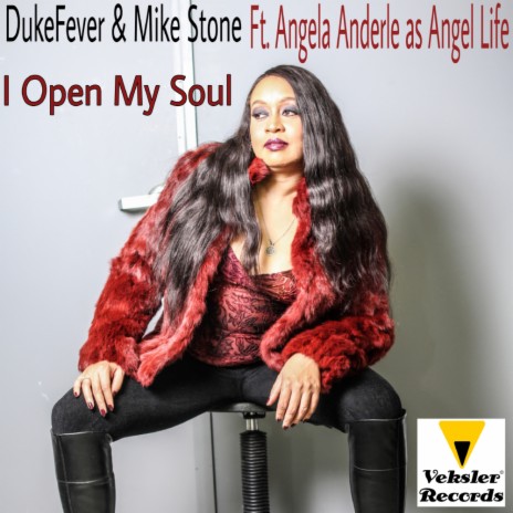 Marching Through The Fire (Original Mix) ft. Mike Stone & Angela Anderle as Angel Life | Boomplay Music