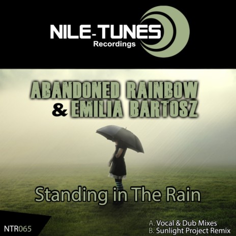 Standing In The Rain (Sunlight Project Remix) ft. Emilia Bartosz | Boomplay Music