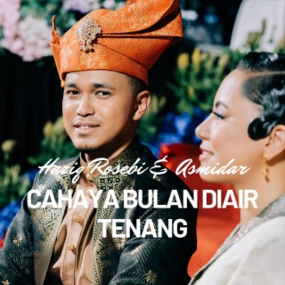 Cahaya Bulan Diair Tenang