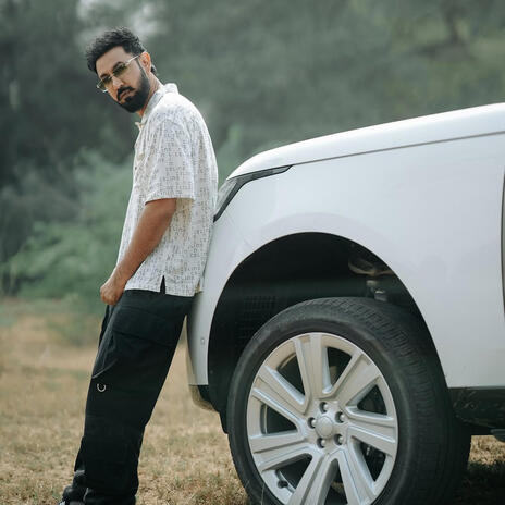 Flower ft. Gippy Grewal | Boomplay Music