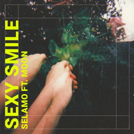 Sexy Smile ft. Moon