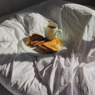 breakfast in bed