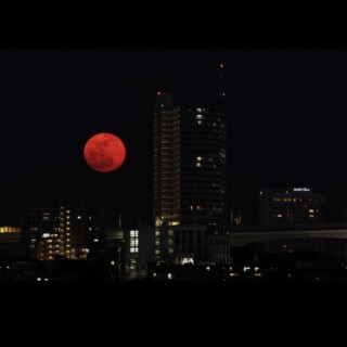 * red moon * lyrics | Boomplay Music