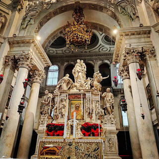 Mesopanditissa = Portatrice di Pace Venezia Madonna della Salute