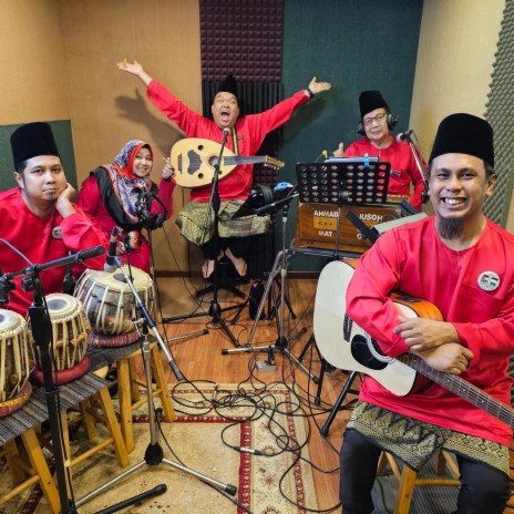 PUTERA PUTERI @GHAZAL MELAYU JOHOR ft. KAJOL ZURAIDAH | Boomplay Music