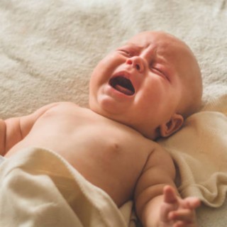 Le bébé qui pleure