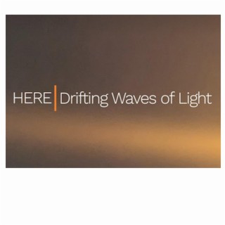 Drifting Waves of Light