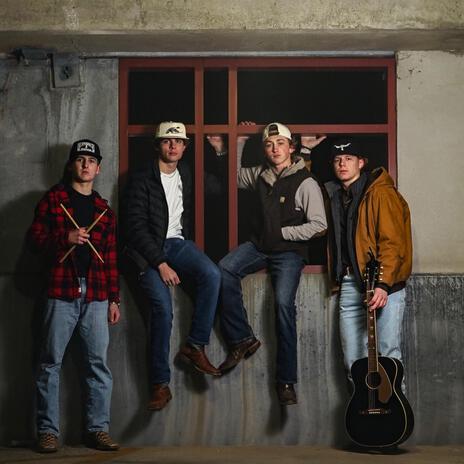 Hold Me Closer ft. The Southbound Revelers | Boomplay Music