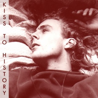 Kiss to History