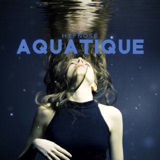 Hypnose aquatique: Musique apaisante avec des sons de pluie, de rivière et de vagues pour la relaxation de l'esprit et un sommeil profond