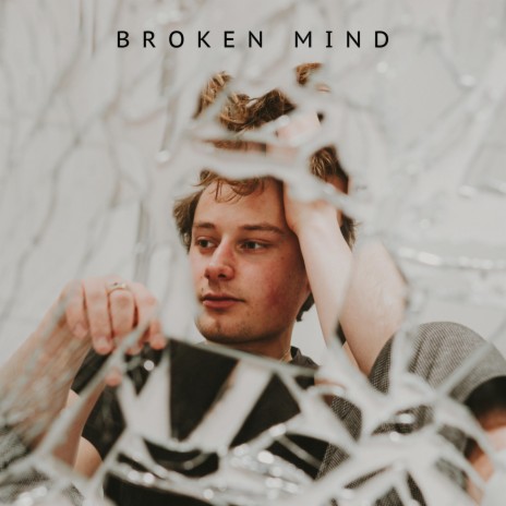 Broken Mind ft. Maximum | Boomplay Music