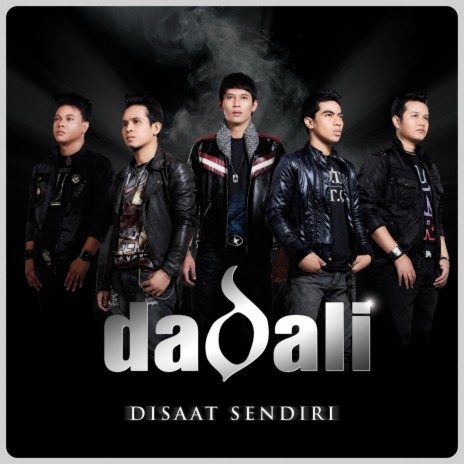 Di Saat Sendiri | Boomplay Music