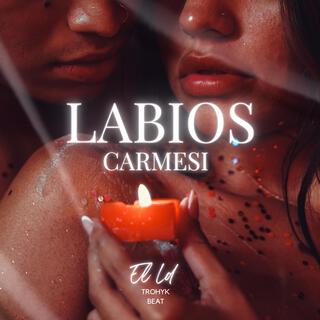 LABIOS CARMESÍ