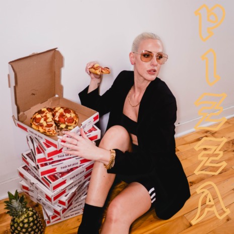 Pizza ft. Steph Elle | Boomplay Music