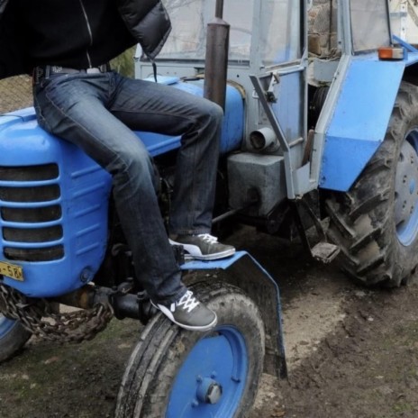 peter:)traktor ft. CHUM